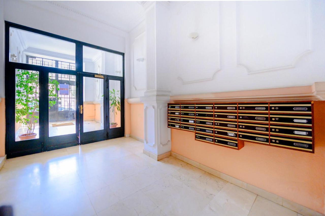 For You Rentals Coqueto Y Bonito Apartamento Temporal De Dos Dormitorios En El Retiro Axii66 Madrid Exterior foto